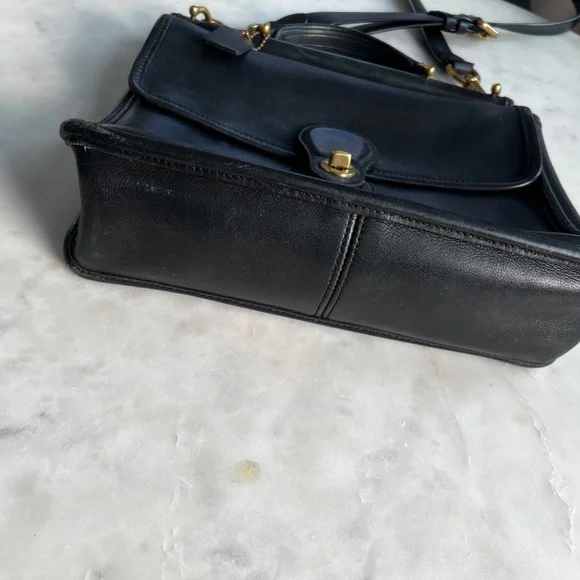 VINTAGE COACH pre-1994 WILLIS black leather crossbody bag - Picture 5 of 12